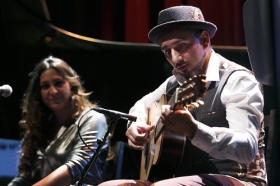 Jueves Flamenco de la Fundación Cajasol en Sevilla: Rycardo Moreno (37) • <a style="font-size:0.8em;" href="http://www.flickr.com/photos/129072575@N05/40706562781/" target="_blank">View on Flickr</a>