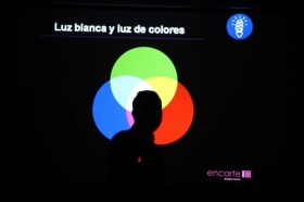 Programa educativo: 'Ilumina. Fenómenos lumínicos' en Córdoba (9) • <a style="font-size:0.8em;" href="http://www.flickr.com/photos/129072575@N05/38896058850/" target="_blank">View on Flickr</a>