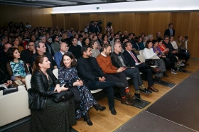 Goya 2019 en Sevilla: Encuentro con los nominados a Mejor Película Iberoamericana en la Fundación Cajasol (9) • <a style="font-size:0.8em;" href="http://www.flickr.com/photos/129072575@N05/32025664897/" target="_blank">View on Flickr</a>