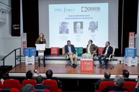 Jornada 'Emprendimiento para Emprendedores e Inversores' en Sevilla (8) • <a style="font-size:0.8em;" href="http://www.flickr.com/photos/129072575@N05/45285672334/" target="_blank">View on Flickr</a>