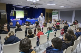 Gozos de Diciembre 2018: Taller Nutrióleo en Huelva (4) • <a style="font-size:0.8em;" href="http://www.flickr.com/photos/129072575@N05/45642474634/" target="_blank">View on Flickr</a>