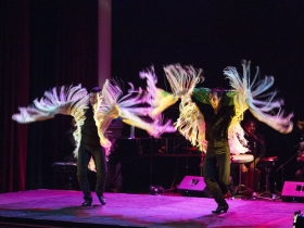 Jueves Flamencos de la Fundación Cajasol en Sevilla: Rubén Olmo y Eduardo Leal (29) • <a style="font-size:0.8em;" href="http://www.flickr.com/photos/129072575@N05/45202812435/" target="_blank">View on Flickr</a>