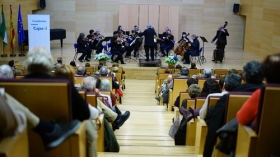 Gozos de Diciembre 2018: Concierto de la Orquesta Camerata Austríaca de Linz en Córdoba • <a style="font-size:0.8em;" href="http://www.flickr.com/photos/129072575@N05/45408878345/" target="_blank">View on Flickr</a>