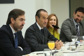 Club de Directivos Andalucía: Antonio Rodríguez-Pina, Presidente de Deutsche Bank en España (3) • <a style="font-size:0.8em;" href="http://www.flickr.com/photos/129072575@N05/31072401917/" target="_blank">View on Flickr</a>