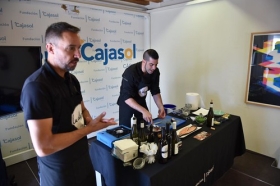 Semana Gastronómica 2019 en Cádiz: Taller de cocina de la Sierra (10) • <a style="font-size:0.8em;" href="http://www.flickr.com/photos/129072575@N05/48000060737/" target="_blank">View on Flickr</a>