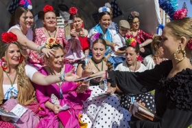 Entrega de 'El Sevillanero' Rocío 2019 en Huelva (5) • <a style="font-size:0.8em;" href="http://www.flickr.com/photos/129072575@N05/48013127226/" target="_blank">View on Flickr</a>