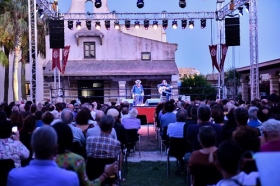 III Estival Flamenco Cádiz: 'El Cabrero' (7) • <a style="font-size:0.8em;" href="http://www.flickr.com/photos/129072575@N05/48610283071/" target="_blank">View on Flickr</a>