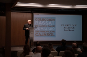 Conferencia de Luis Bassat en Sevilla: 'El arte que amamos' • <a style="font-size:0.8em;" href="http://www.flickr.com/photos/129072575@N05/48825452958/" target="_blank">View on Flickr</a>