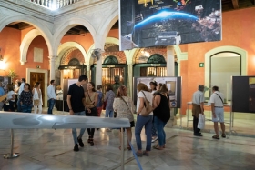 Noche en Blanco Sevilla 2019 en la Fundación Cajasol (9) • <a style="font-size:0.8em;" href="http://www.flickr.com/photos/129072575@N05/48858627842/" target="_blank">View on Flickr</a>