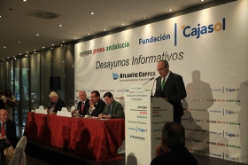 Desayuno Informativo Europa Press: Antonio Ruiz, presidente de la Diputación de Córdoba (9) • <a style="font-size:0.8em;" href="http://www.flickr.com/photos/129072575@N05/26827248764/" target="_blank">View on Flickr</a>