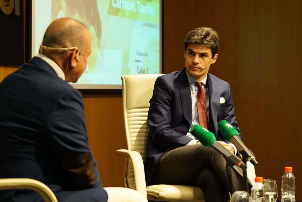 Pablo Aguado en el Encuentro Carrusel Taurino en Fundación Cajasol
