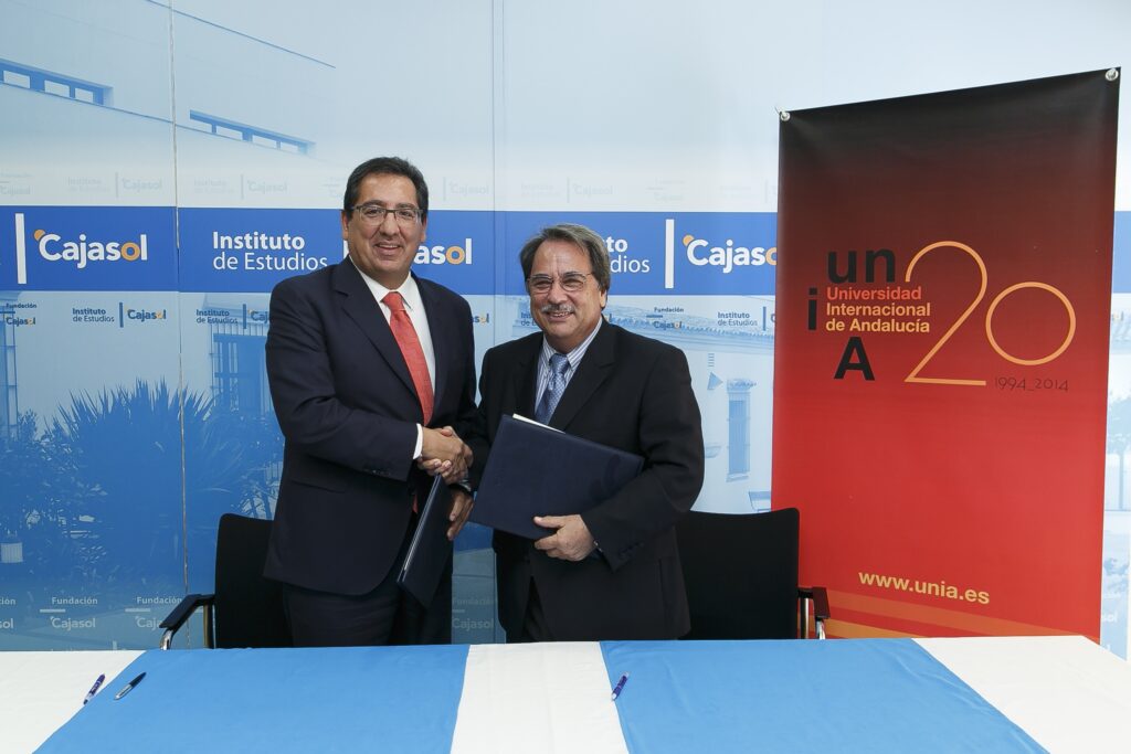 El Instituto de Estudios Cajasol y la Universidad Internacional de Andalucía suman esfuerzos para impartir formación conjunta