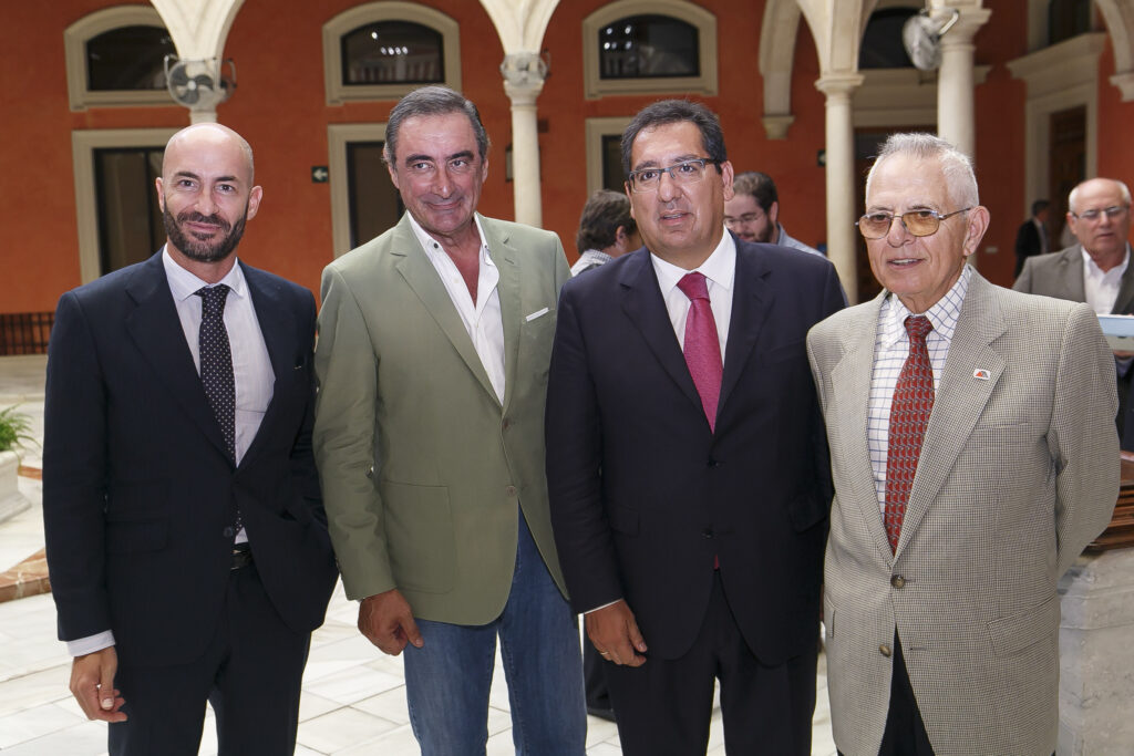 Carlos Herrera presenta la Gran Recogida de la Federación de Bancos de Alimentos en la Fundación Cajasol