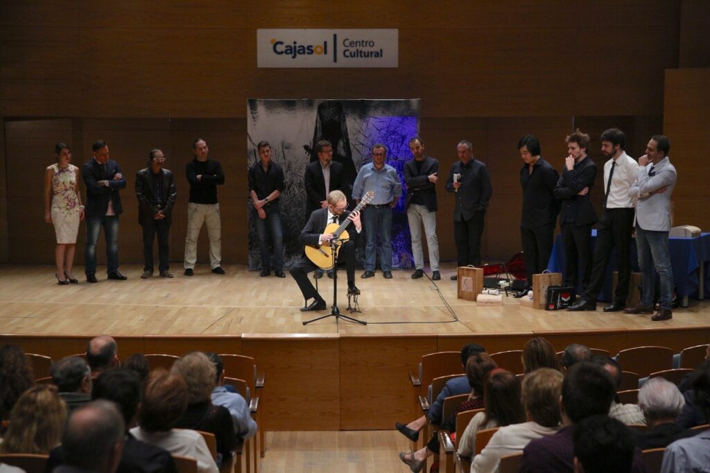 Florian Larousse, ganador del V Festival de la Guitarra de Sevilla