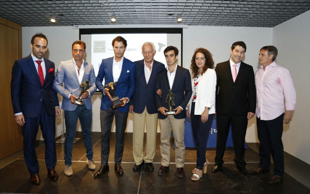 Entrega de los I Trofeos Taurinos ‘Feria de la Salud’ en la sede cordobesa de la Fundación Cajasol