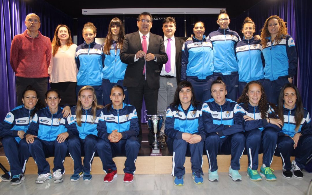 La Fundación Cajasol, orgullosa de los valores que representa el Sporting Club Huelva