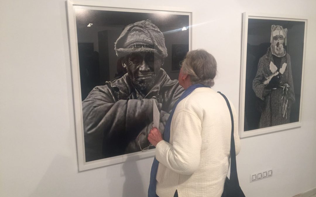 Exposición ‘Rostros andinos’, del fotógrafo español Gabriel Barceló, en la sala José Caballero de la Fundación Cajasol en Huelva hasta el 8 de abril