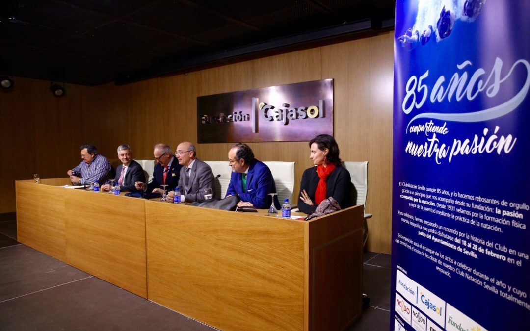 Mesas redondas en el 85º aniversario del Club Natación Sevilla