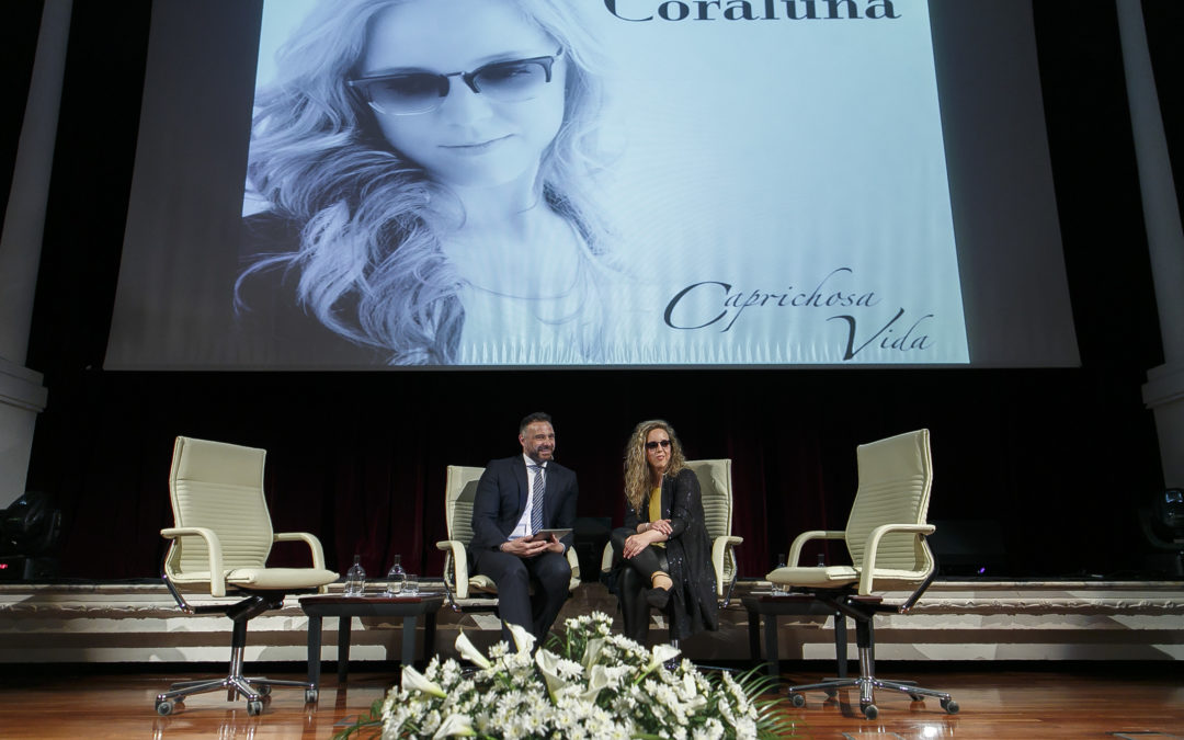 Coraluna presenta su segundo disco, ‘Caprichosa vida’, en la Fundación Cajasol