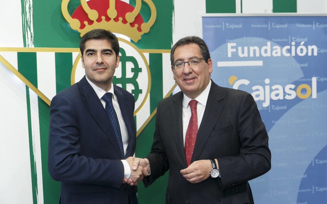 El Real Betis y la Fundación Cajasol renuevan su convenio de colaboración