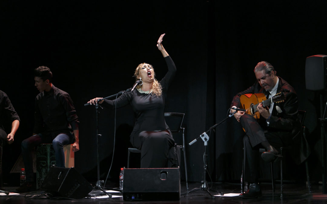 El cante de Esperanza Fernández clausura el ciclo de Primavera 2016 de los Jueves Flamencos en Sevilla