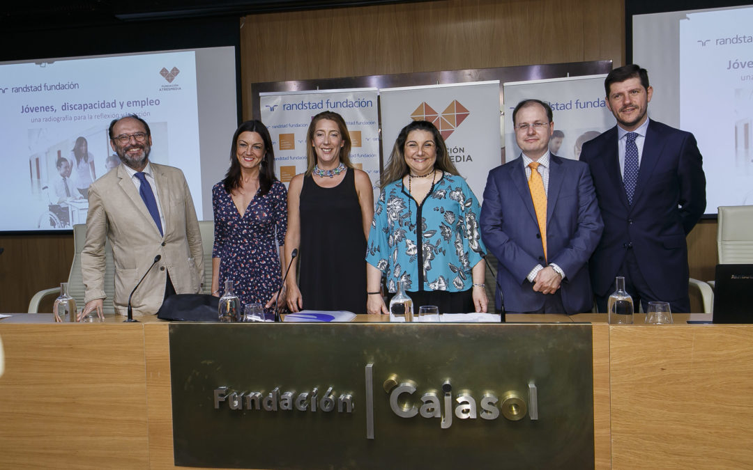 Presentación del estudio ‘Jóvenes, discapacidad y empleo’ en la Fundación Cajasol