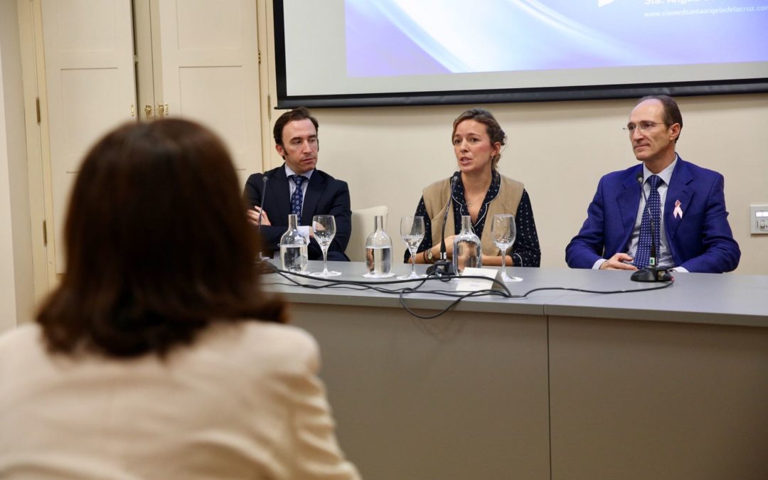 El Aula de Salud Viamed analiza los pasos a dar tras superar el cáncer de mama