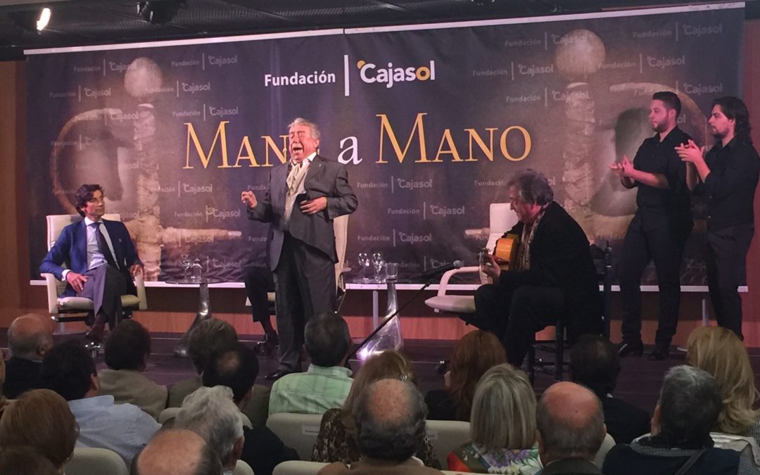 Curro Díaz y Nano de Jerez ejemplifican la comunión entre el toreo y el cante en el 39º Mano a Mano de la Fundación Cajasol