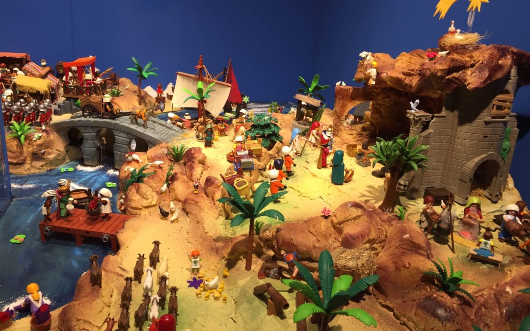 La Fundación Cajasol da el pistoletazo de salida a la Navidad en Huelva con la inauguración de un Belén de Playmobil