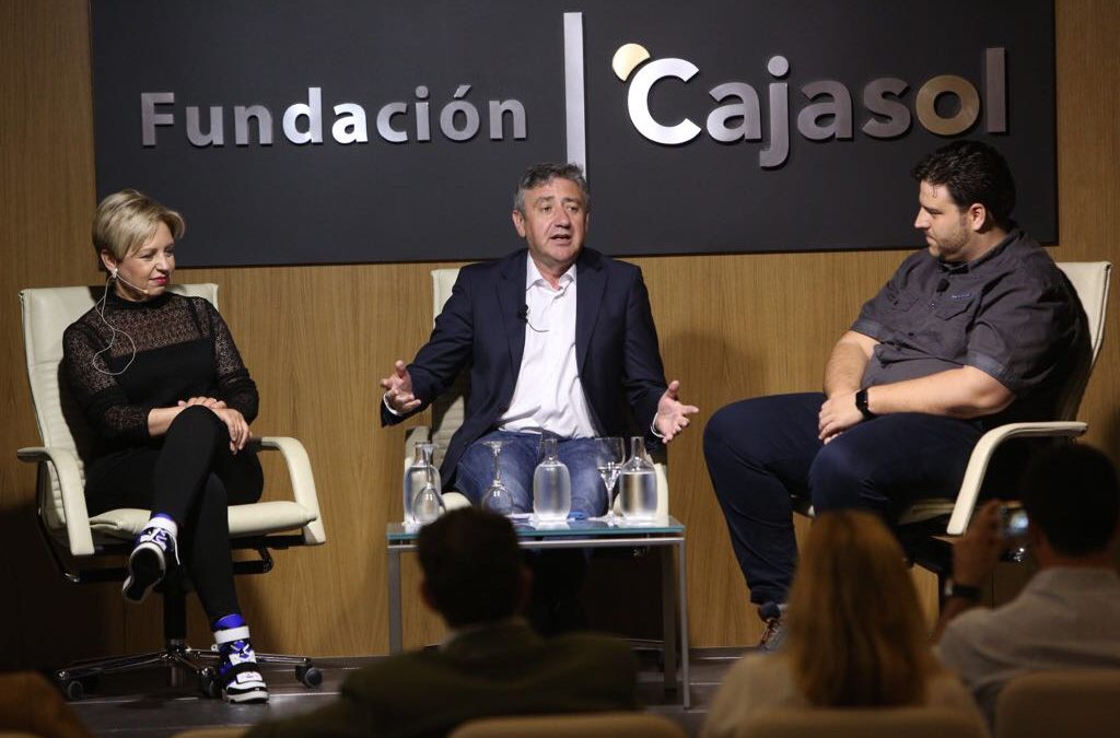 Susi Díaz y Xanty Elías en la Fundación Cajasol: cómo conseguir el éxito ‘cuando la cocina es una fiesta’