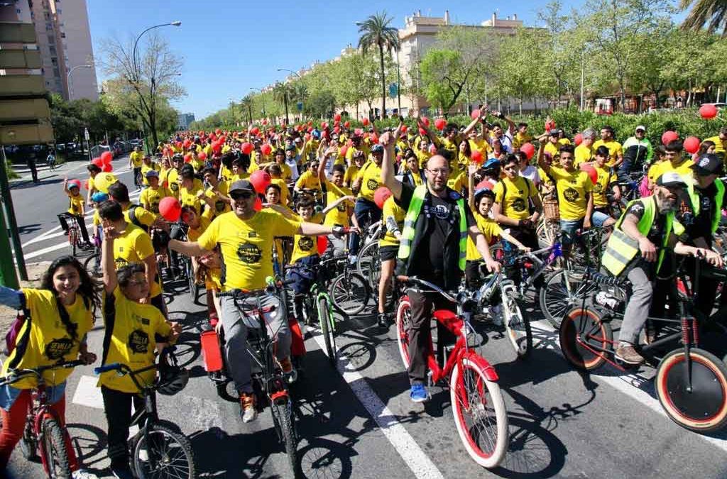 La Fundación Cajasol sigue impulsando una ‘Sevilla sobre ruedas’