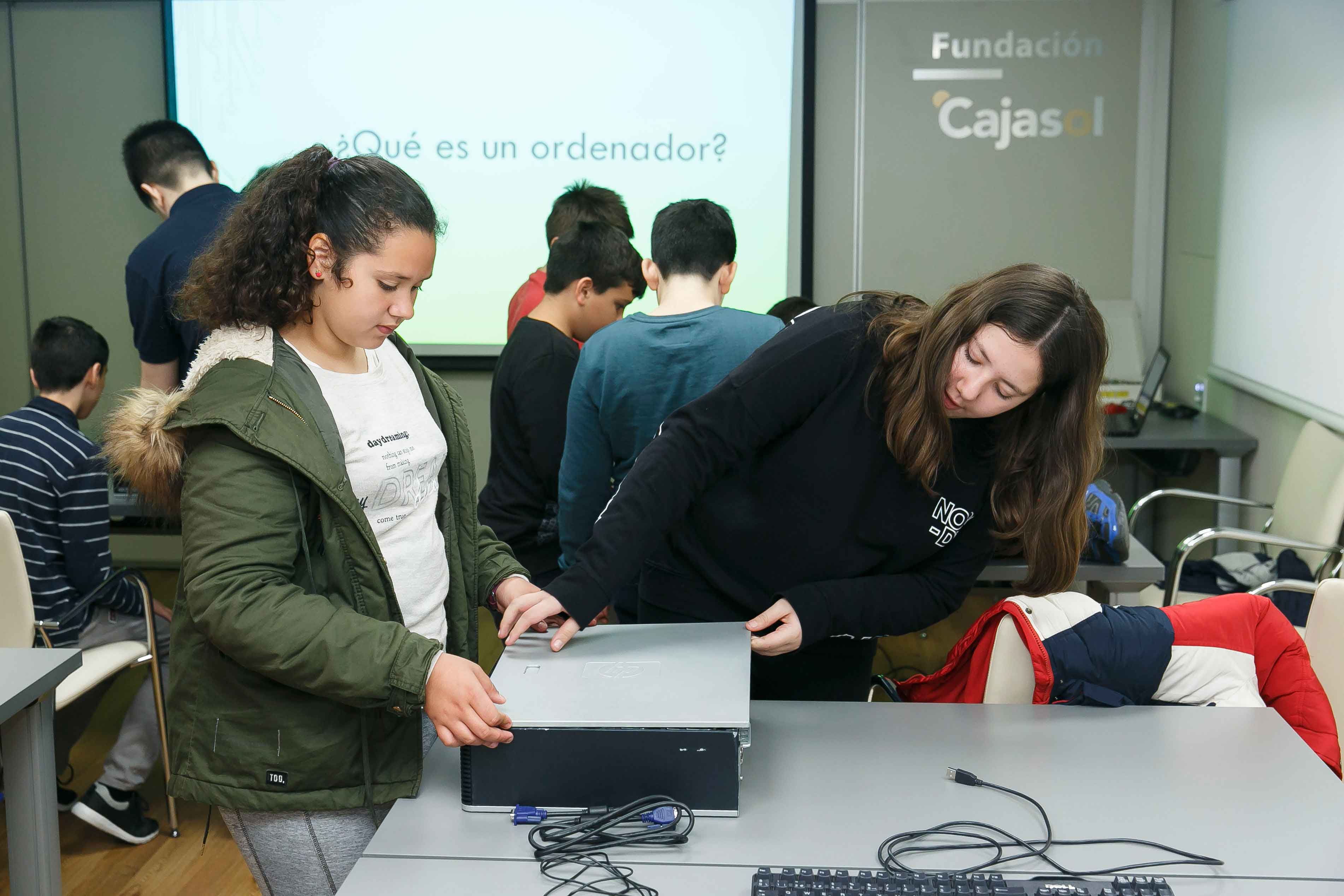 Taller de robótica en la Fundación Cajasol