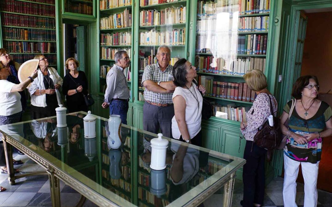 Visita a la Casa de la Contratación de alumnos de 'Viento de Levante'