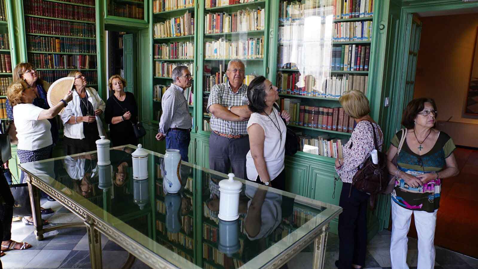 Visita a la Casa de la Contratación de alumnos de 'Viento de Levante'