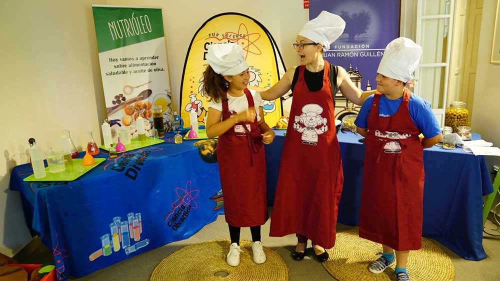 Los escolares del colegio Santa Teresa participaron en el programa 'Nutrioleo'