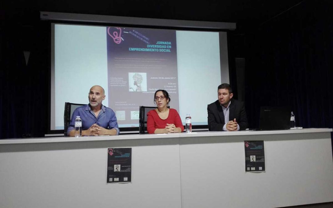 Mesa inaugural de la jornada sobre emprendimiento social en la Fundación Cajasol (Huelva)