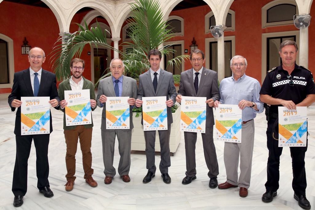 Presentación de la XII Challenge Vuelta Ciclista a la Provincia de Sevilla desde la Fundación Cajasol