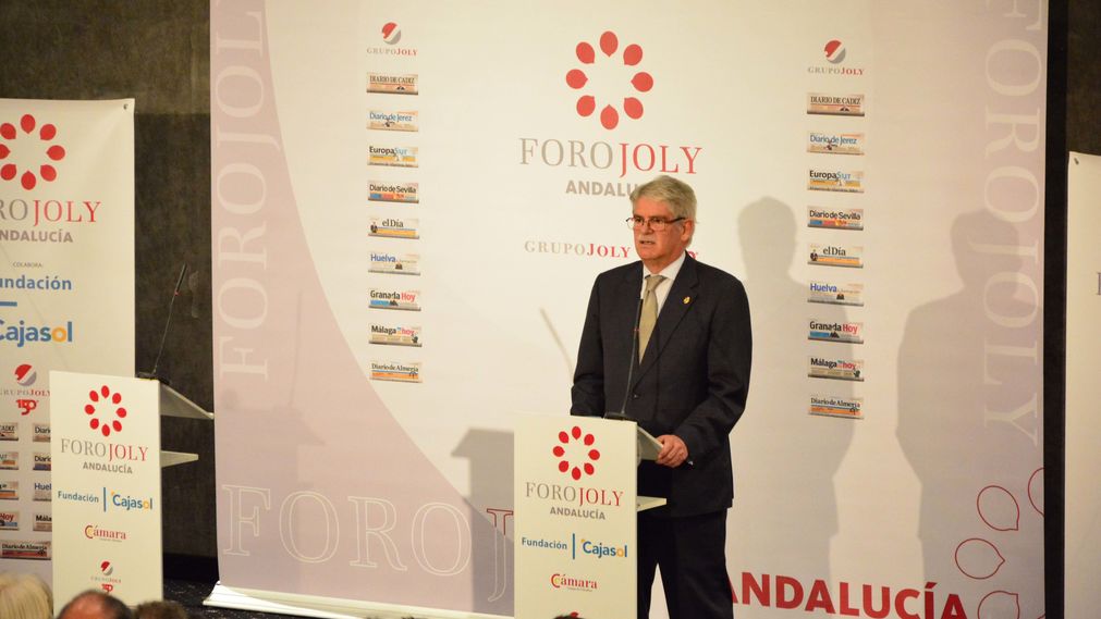 Alfonso Dastis, Ministro de Asuntos Exteriores, durante su conferencia en el Foro Joly