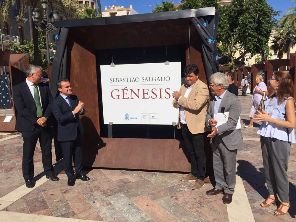 Inauguración de la exposición 'Génesis', de Sebastiao Salgado, en Huelva