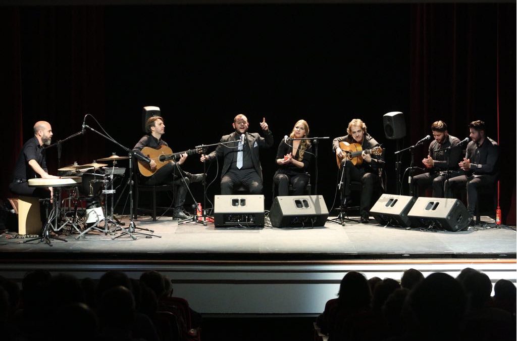 Jeromo Segura, durante su actuación en los Jueves Flamencos de la Fundación Cajasol en Sevilla