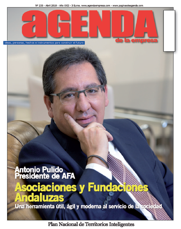 Portada de la revista 'Agenda de la empresa' con entrevista a Antonio Pulido