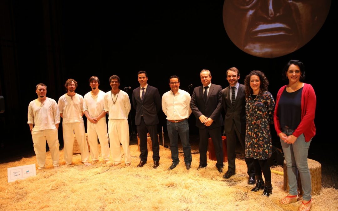 Presentación del espectáculo '¡Sakapatú!' en el Teatro Liceo de Baena (Córdoba)