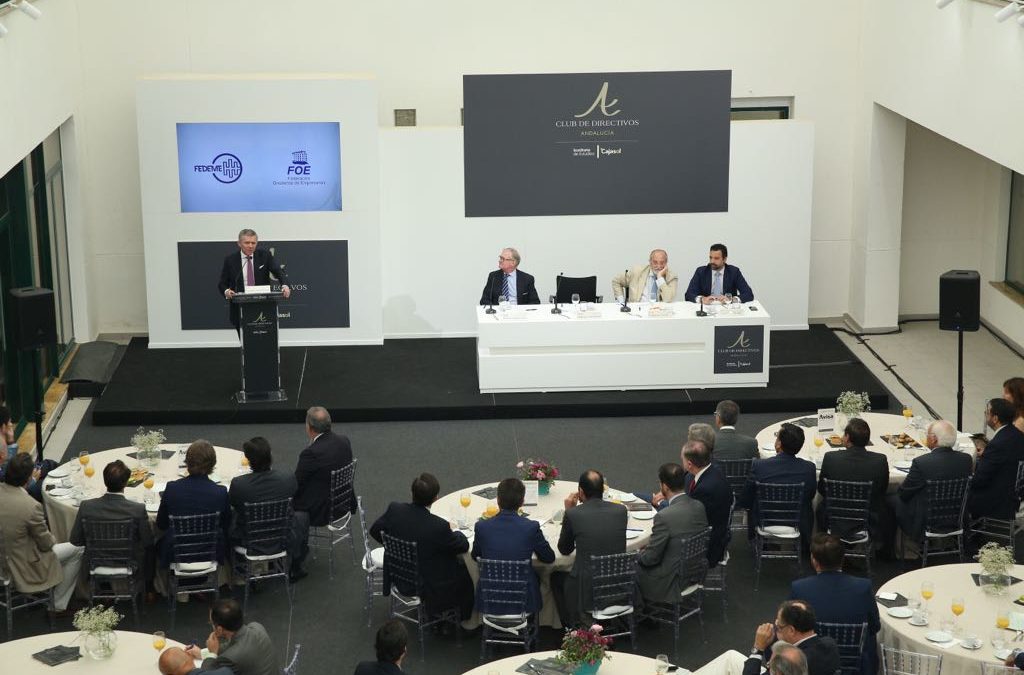 Francisco Pérez Botello, durante su conferencia en el Club de Directivos Andalucía