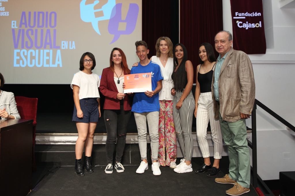 Alumnos del IES Zaidín Vergeles, de Granada, premiados en el IV certamen 'El Audiovisual en la Escuela'