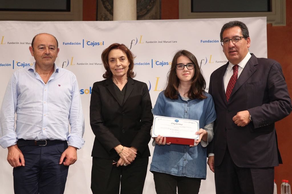 Luna González Silva, ganadora del V concurso 'Mi libro preferido' en la provincia de Córdoba