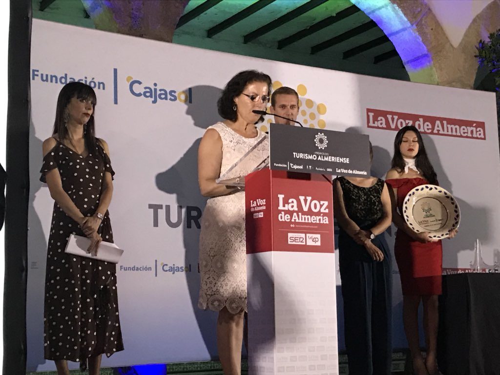 Gracia Fernández recoge el Premio Turismo Almeriense