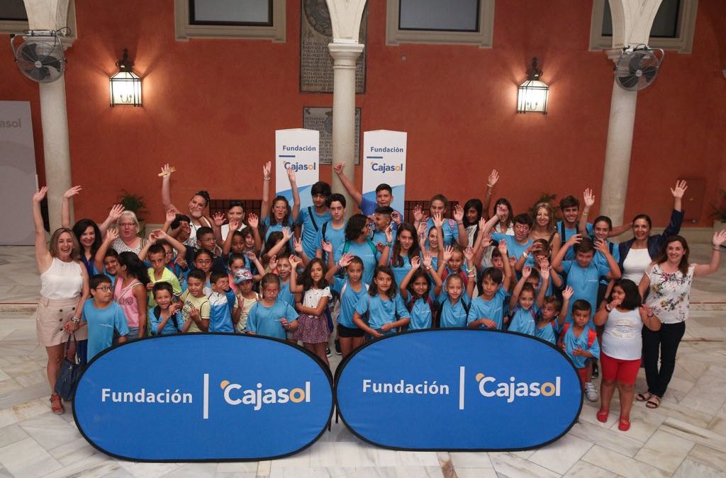 Alumn@s del Sunset Campus 2018 en la provincia de Sevilla acuden a la sede principal de la Fundación Cajasol