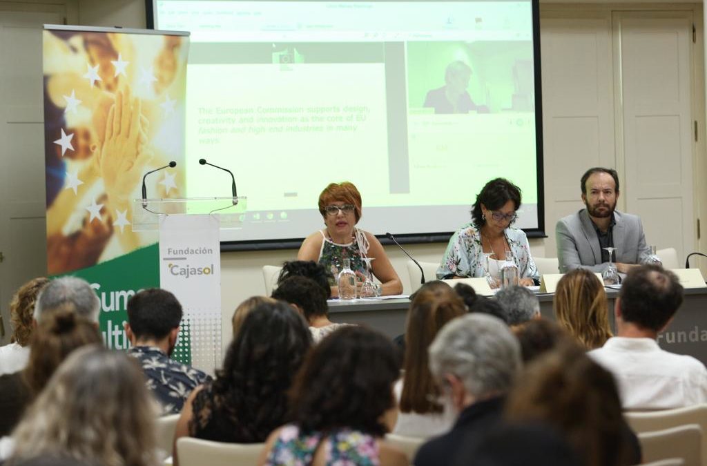 Tecnología, talento y tolerancia en la jornada sobre industrias creativas y crecimiento local de la FAMP en Sevilla