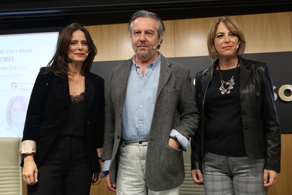 Aitana Sánchez-Gijón, Felipe Benítez Reyes y Mabel Mata