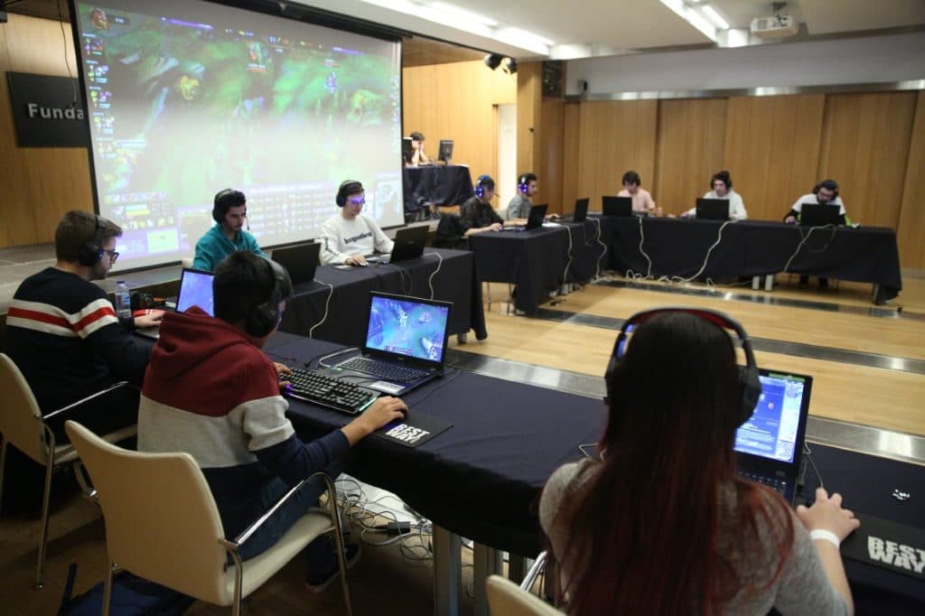 Torneo de videojuego en Andalucía Game 2018 desde la Fundación Cajasol